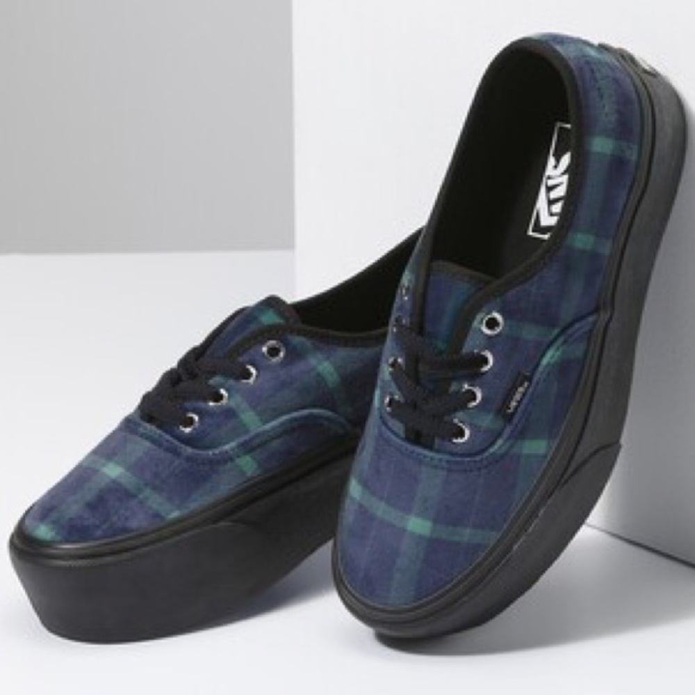 VANS AUTHENTIC STAC